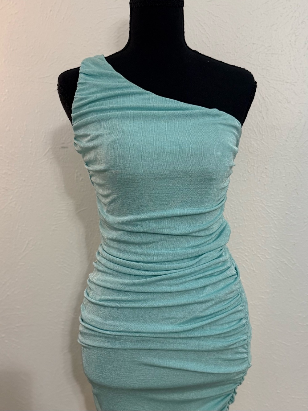 Hello Molly One-Shoulder Ruched light Blue Dress